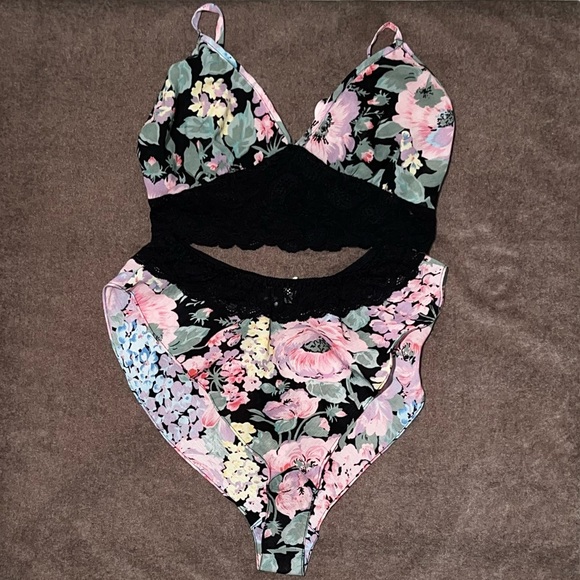 Victoria's Secret Other - Very Vintage Victoria’s Secret sexy lingerie set